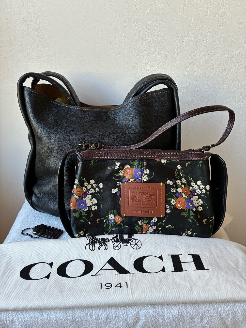 Coach 1941 Bandit Hobo in Black